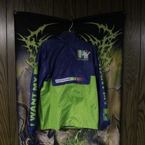 MTV windbreaker men’s size large